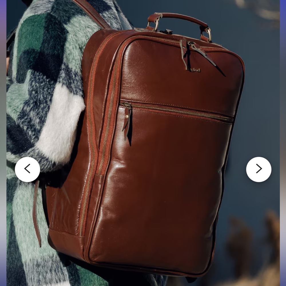 Men’s leather laptop backpack